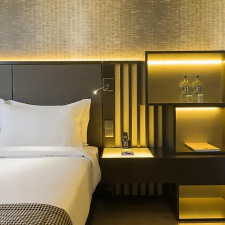 Hf Fénix 4*