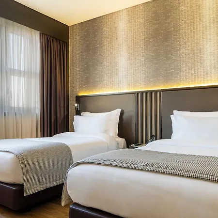 Hotel Hf Fenix 4*