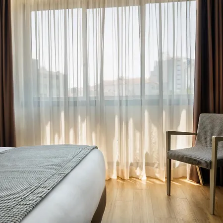 Hotel Hf Fenix 4*